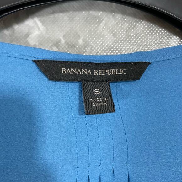 Banana Republic Womens Blue Pintuck Ruffle Blouse - Size Small - Preppy Corpcore - Picture 4 of 6